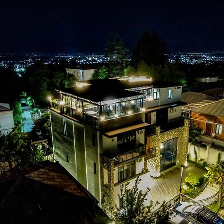 Hill Hotel Кутаиси Экстерьер фото