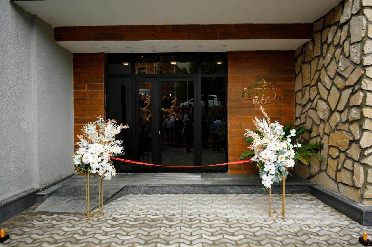 Hill Hotel Кутаиси Экстерьер фото