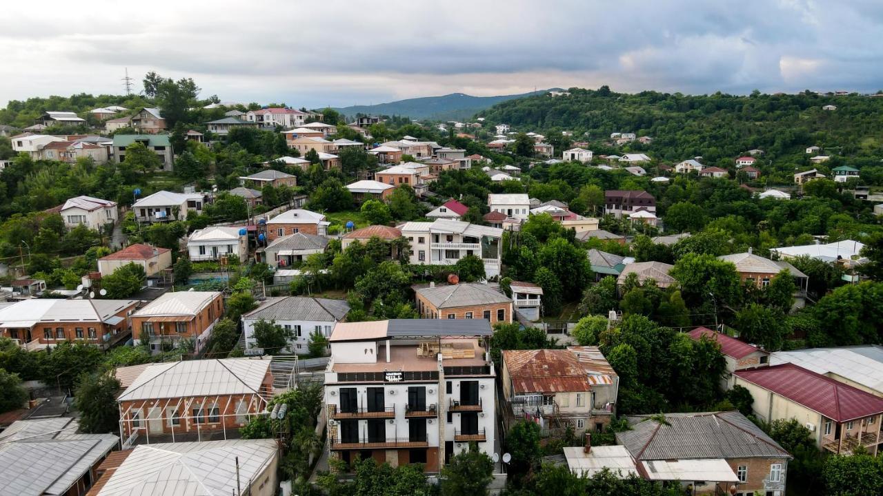 Hill Hotel Кутаиси Экстерьер фото