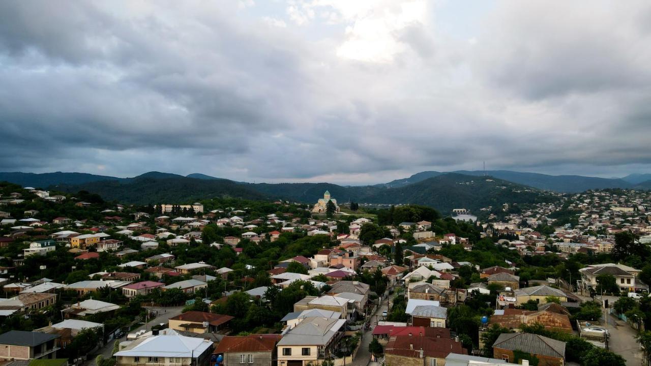 Hill Hotel Кутаиси Экстерьер фото