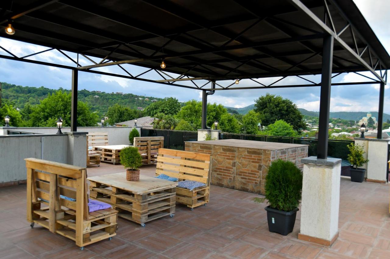 Hill Hotel Кутаиси Экстерьер фото